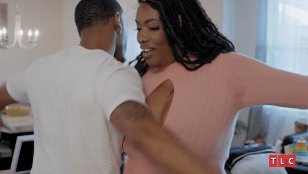 sMothered - טרבור וחמות