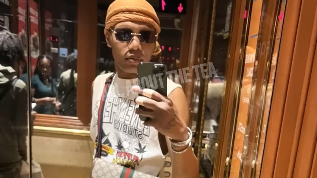 החיים לאחר הנעילה: המאהב הגאי של קוויילון