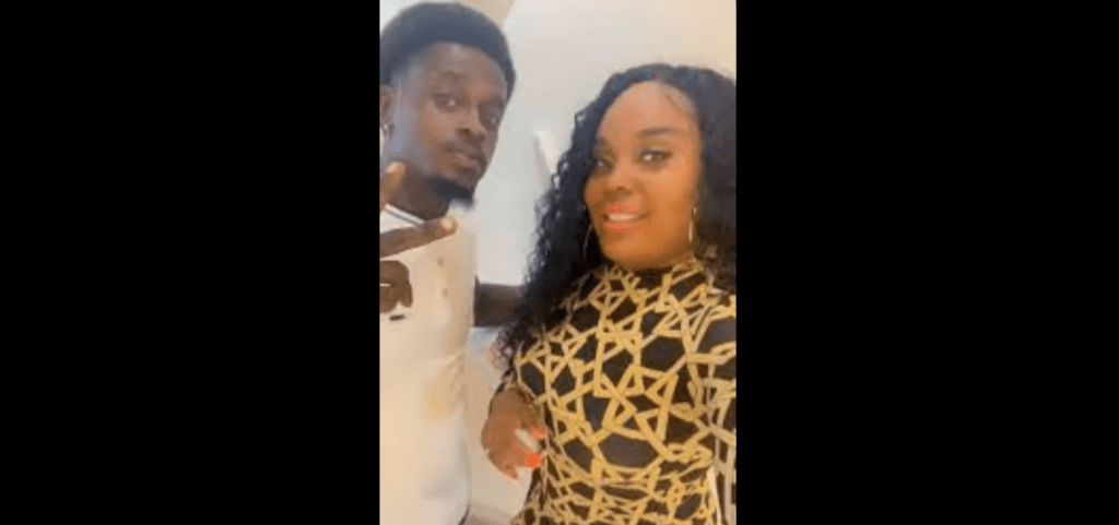 החיים לאחר הנעילה: המאהב הגאי של קוויילון