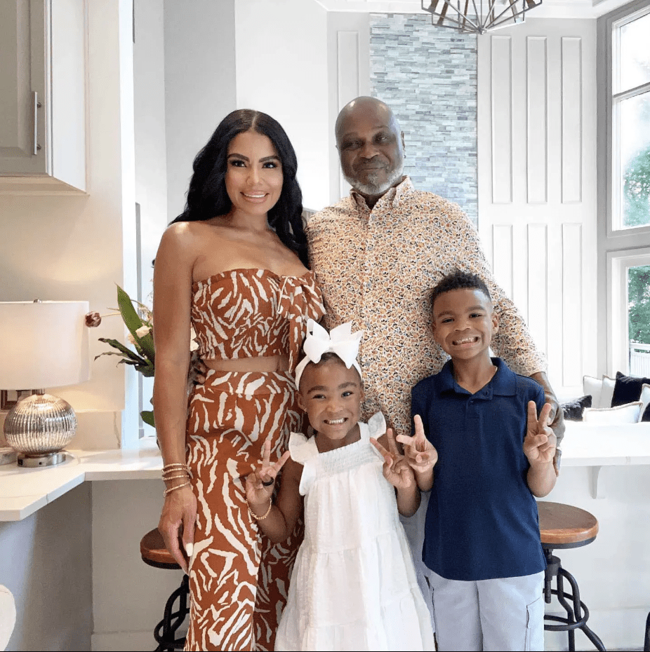 מיה תורנטון