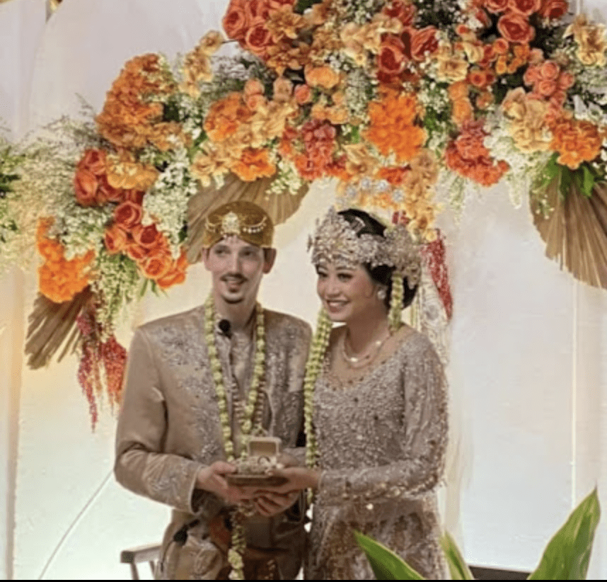 ארוס בן 90 יום