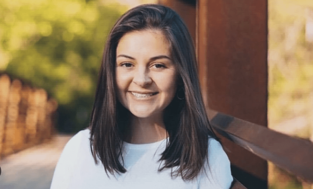 הנשיא ג'ו ביידן ולייקן ריילי