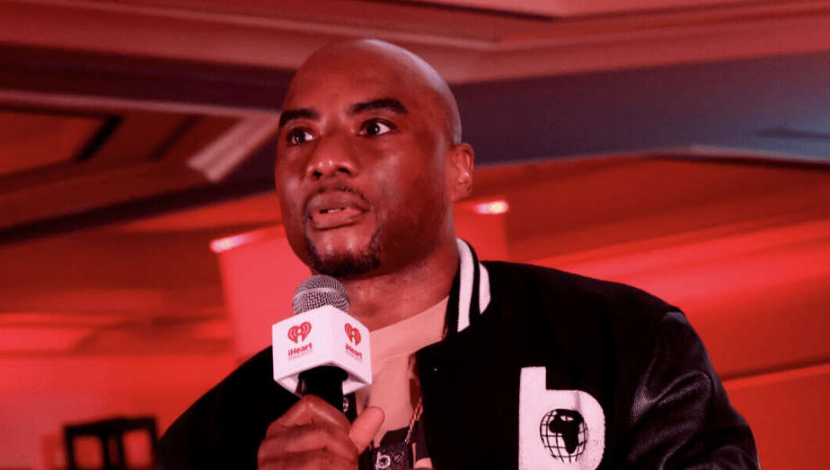 שרלמנה תה אלוהים