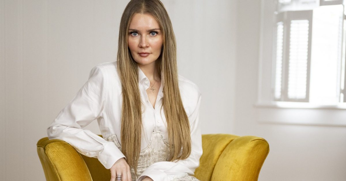 The View מארח Slam Anna Delvey Casting ב-DWTS